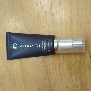 Travel size Monat Rejuvabeads